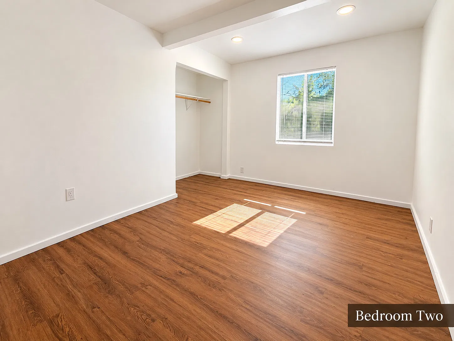 3 bed, $2,200 — Photo 4