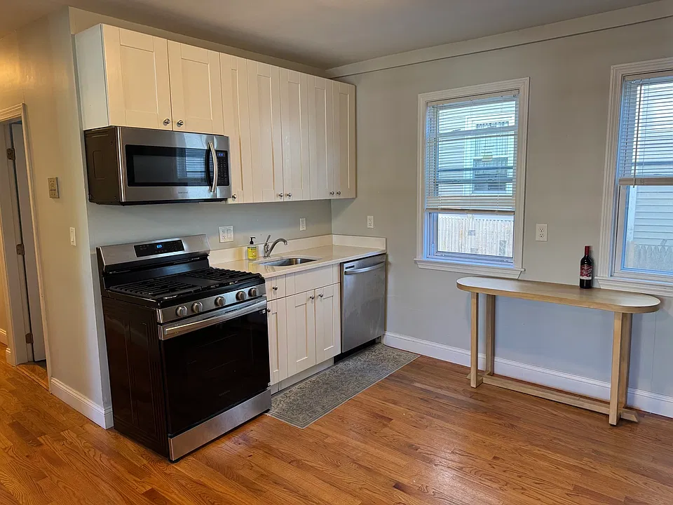 2149 Dorchester Ave #2