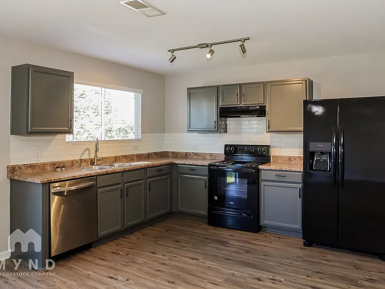 15188 Mill Valley Dr — Photo 5