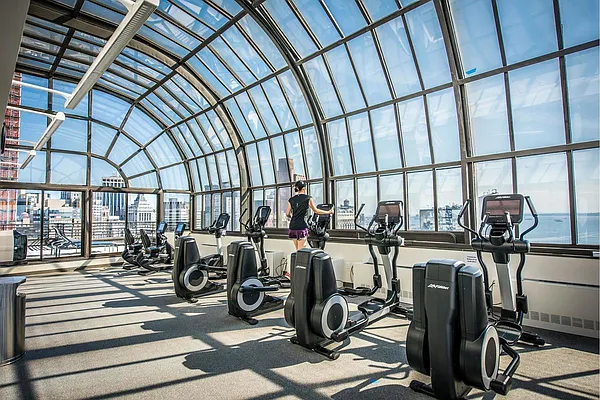 Rented by Sotheby's International Realty | media 18