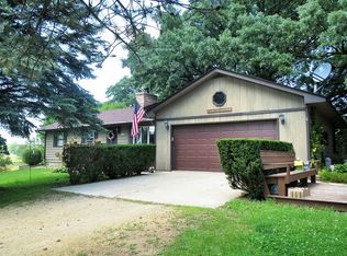 1756 Iron Springs Rd, Franklin Grove, IL 61031