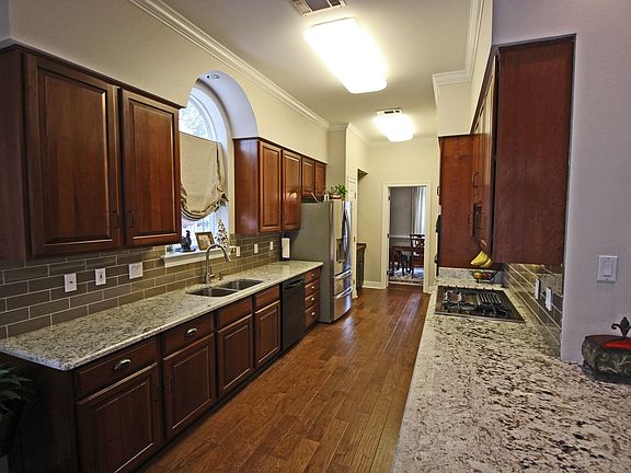2nd image of 213 Cypress Bayou Ln
