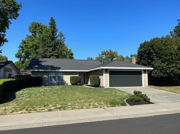 6750 Flaming Arrow Dr, Citrus Heights, CA 95621