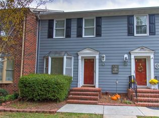 1126 Summer Pl, Greensboro, NC 27410