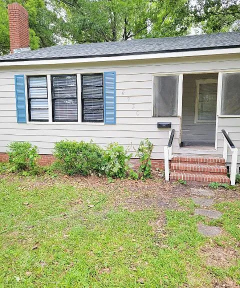 4730 Crescent St — Photo 5