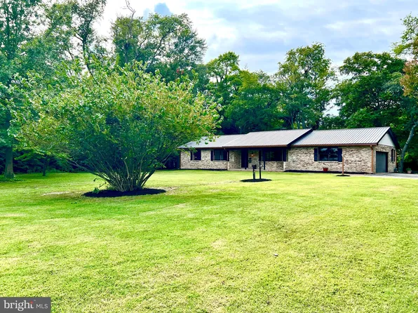 104 S Main St, Camden Wyoming, DE 19934