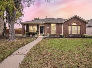 3014 Larkspur Ct, Garland, TX 75040