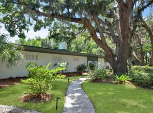 101 Druid Oaks Ln, Saint Simons Island, GA 31522