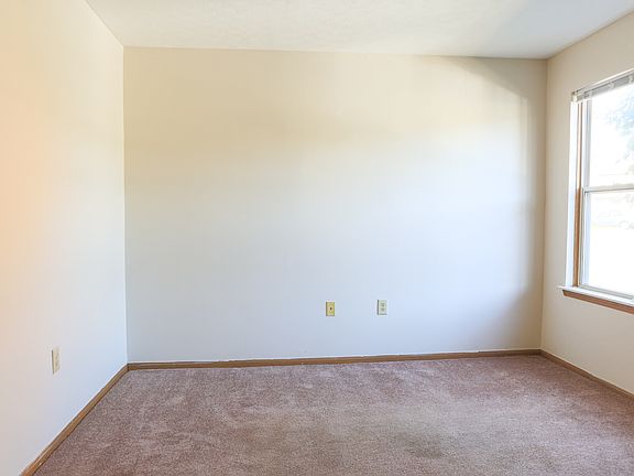 4th image of 4516 Bayberry Cv