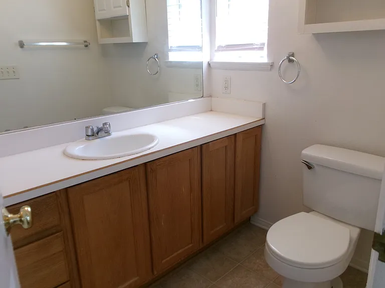 1521 San Pascual St #D — Photo 12