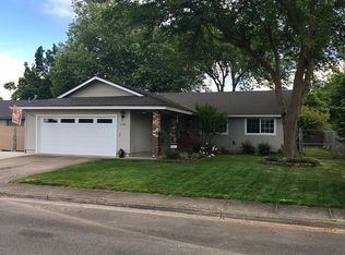 654 Prairie Ct, Central Point, OR 97502