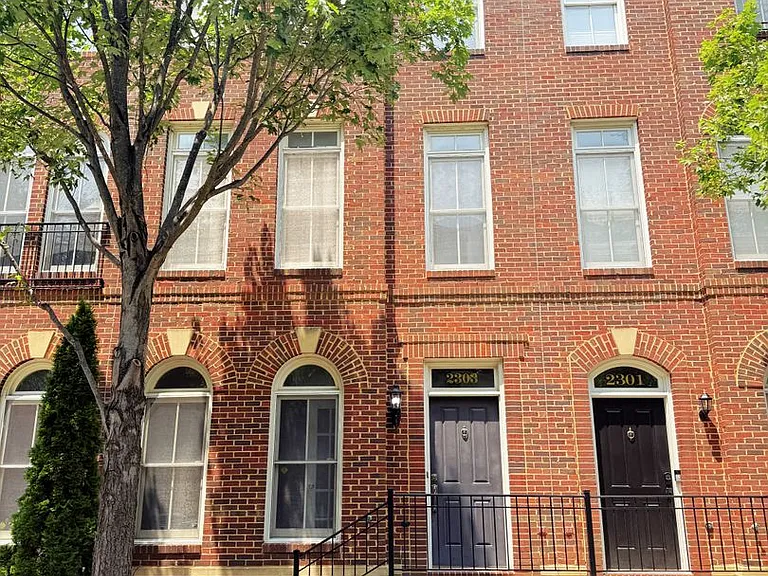 2303 Cobble Hill Ter — Photo 1