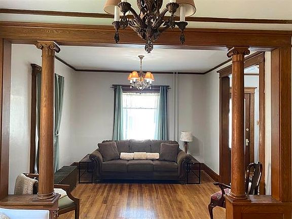 5th image of 14 Danforth Pl