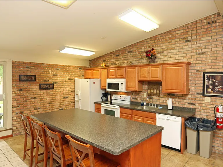 9050 W Waterford Sq S #8855 — Photo 9