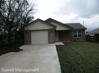 1105 E Avenue F, Lampasas, TX 76550