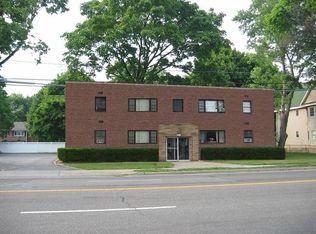 685 Conklin St APT 10A, Farmingdale, NY 11735