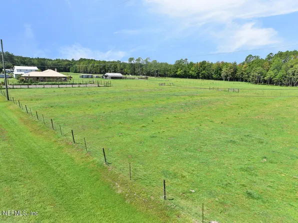 1514 HANNAH Road, Jacksonville, FL 32220
