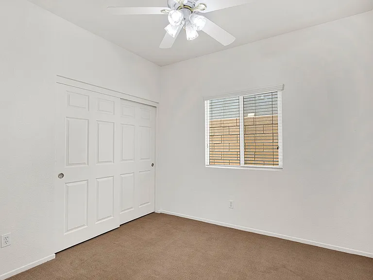 13085 Camden Ln — Photo 18