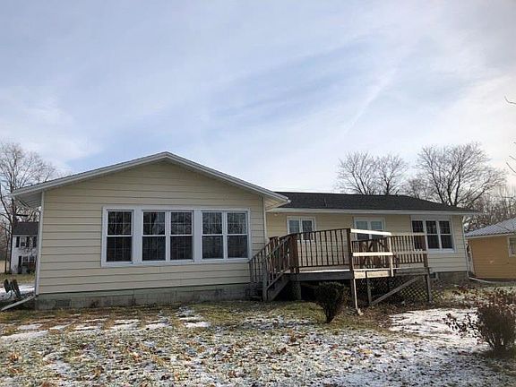 2nd image of 40 Churchill Ave