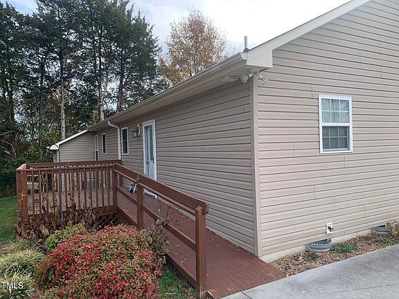5th image of 508 Hallie Long Ln