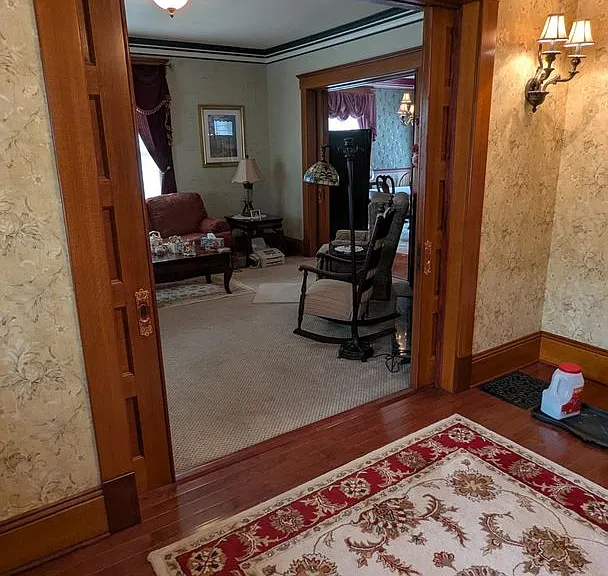 212 Chestnut Ave NE — Photo 7