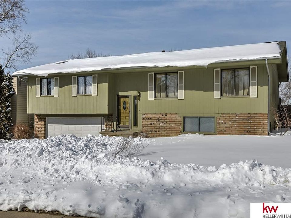 1st image of 2210 Brighton Dr S
