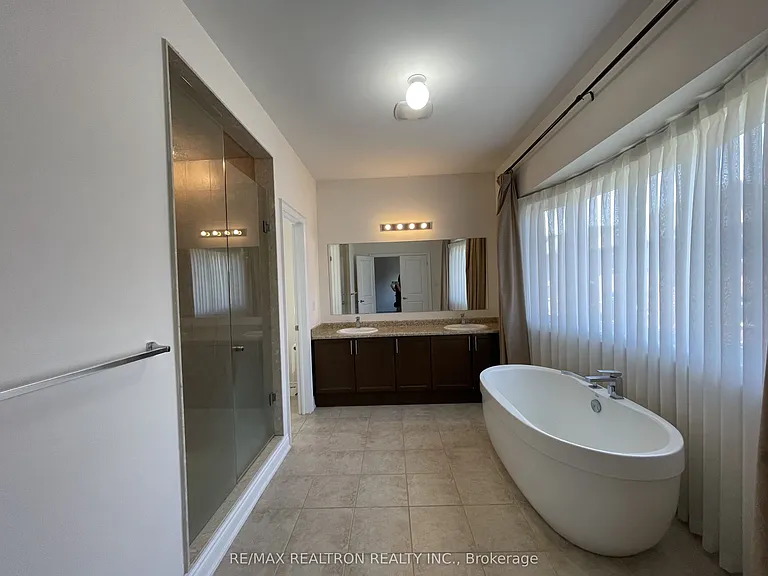 51 Gracedale Dr — Photo 13