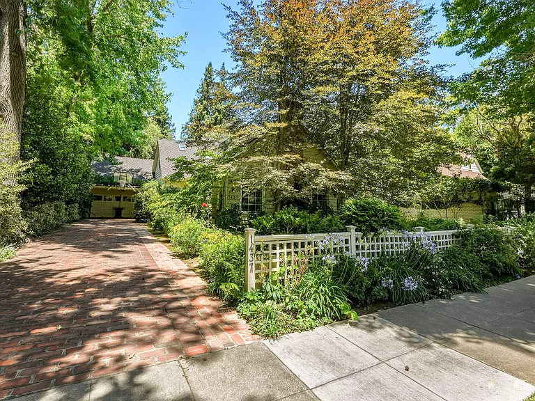 1437 Hamilton Ave — Photo 2