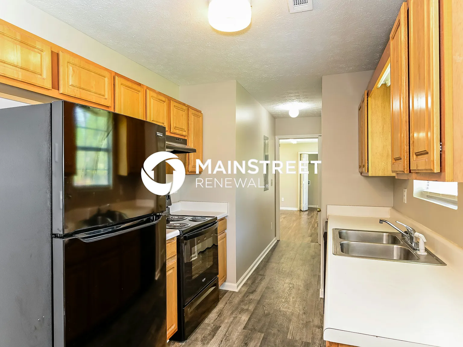 107 Live Oak Dr — Photo 4
