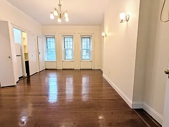 Rented by Manhattan Spaces