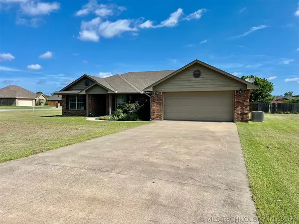201 Dairy Ln, Calera, OK 74730