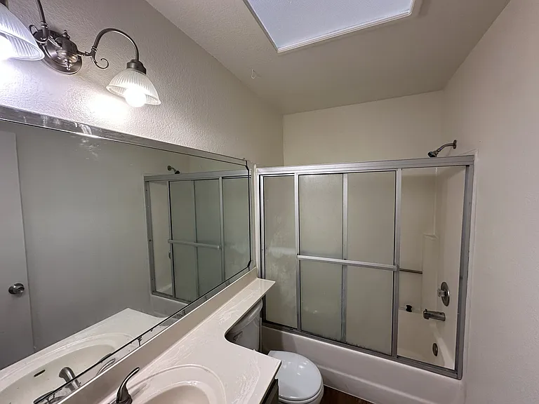 1219 E Avenue R7 — Photo 14