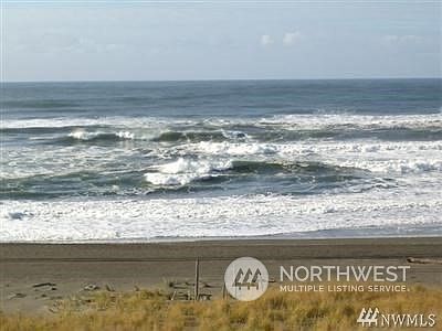 3rd image of 1307 Ocean Shores Blvd #N32
