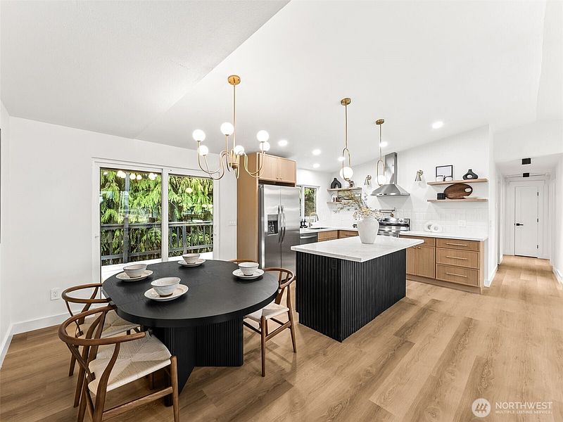 4th image of 13618 SE 141st Street