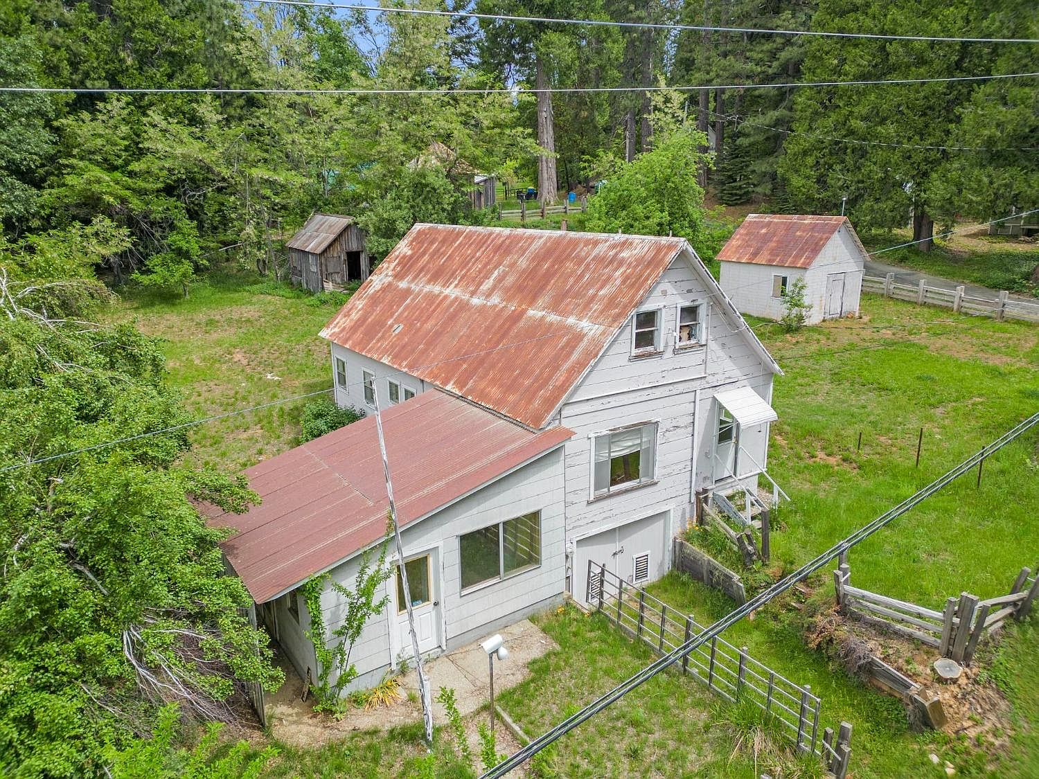 13423 Quincy La Porte Rd, Strawberry Valley, CA 95981 | Zillow
