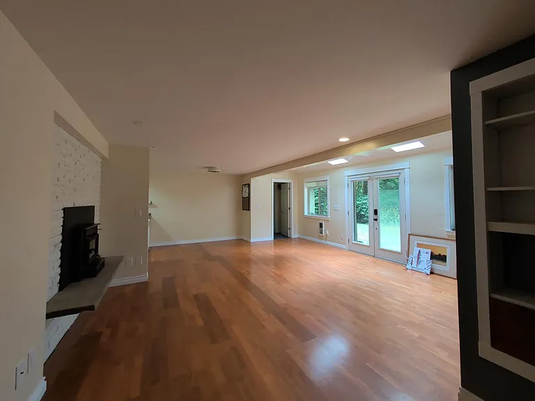 9012 Nisqually Way NE — Photo 3