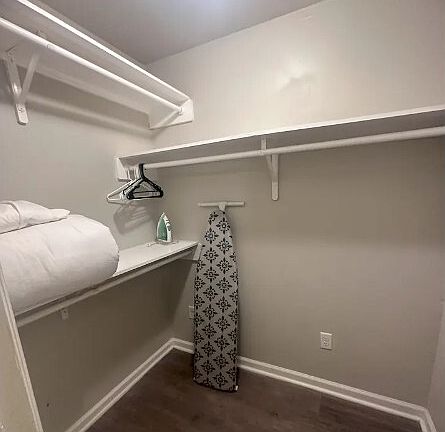 5th image of 901 Parmer Ave #11216151