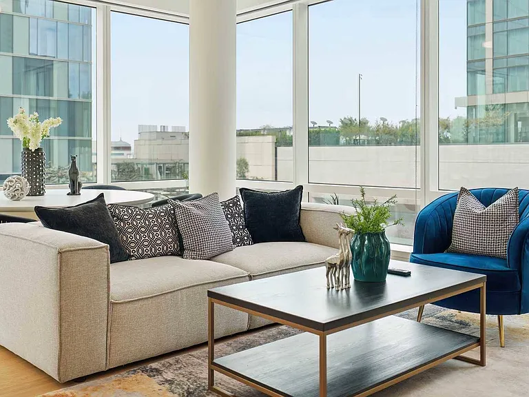 877 Francisco St #728 — Photo 7