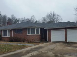 1327 Austin Traphill Rd, Elkin, NC 28621