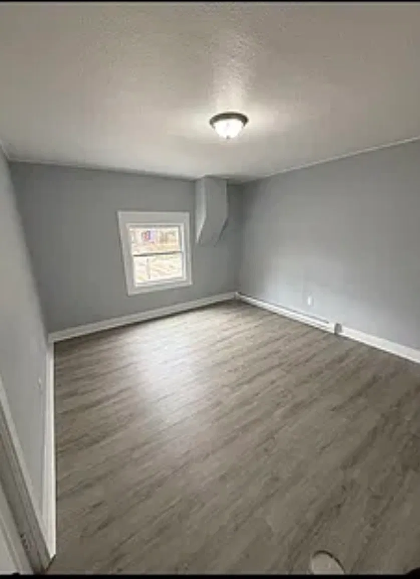 2661 n 35th st milwaukee wi 53210 — Photo 2