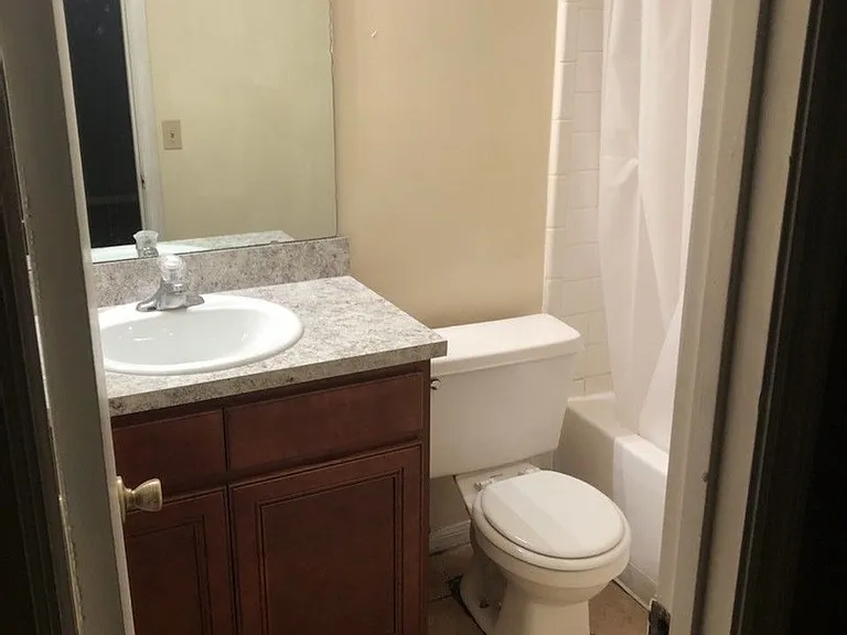 2415 S Cedar Ave #B — Photo 8