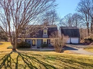 17 Corn Tassle Rd, Danbury, CT 06811