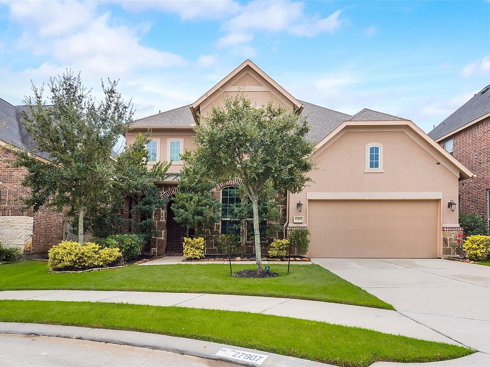 1st image of 27907 Fable Glen Ln