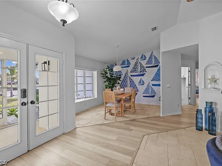 2423 Everest Pkwy — Photo 39