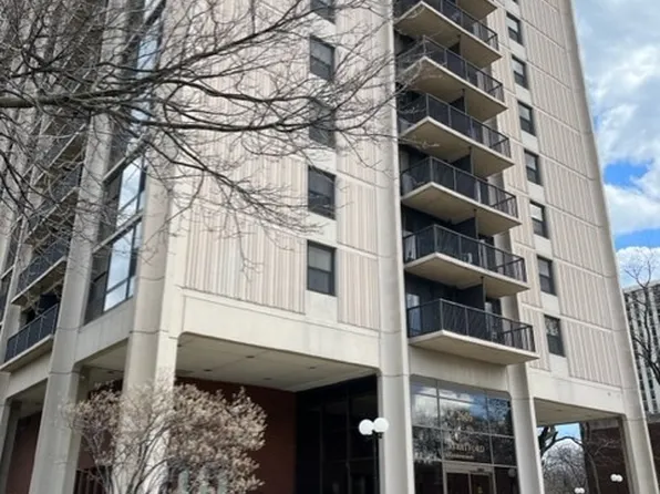 2605 S Indiana Ave Unit 1401, Chicago, IL 60616