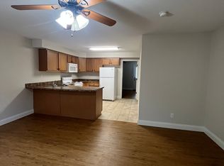 1407 N 16th St #C, Murray, KY 42071
