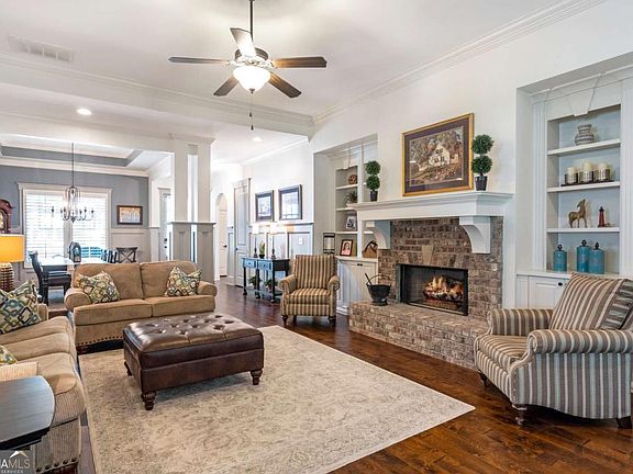 5th image of 4085 Williams Point Dr