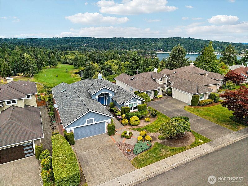 3rd image of 43 Sea Breeze Lane