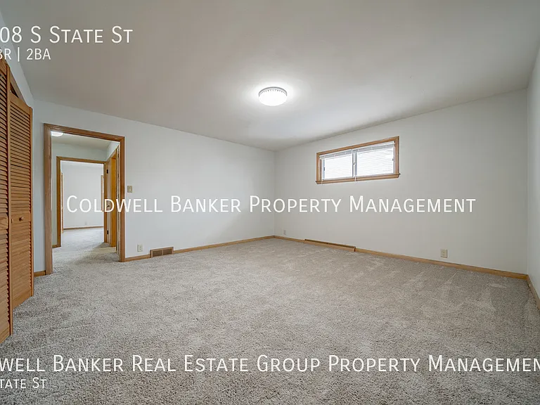 608 S State St — Photo 12