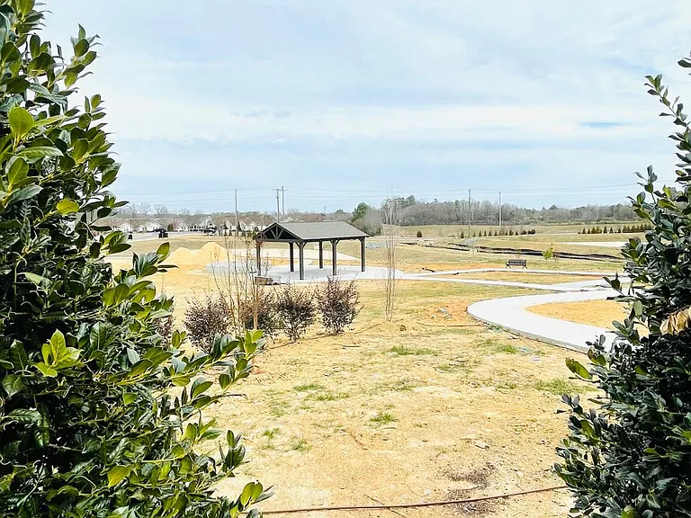 5310 Maynard Hill Dr — Photo 36